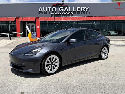 Pewter 2021 Tesla Model 3 Standard Range Plus