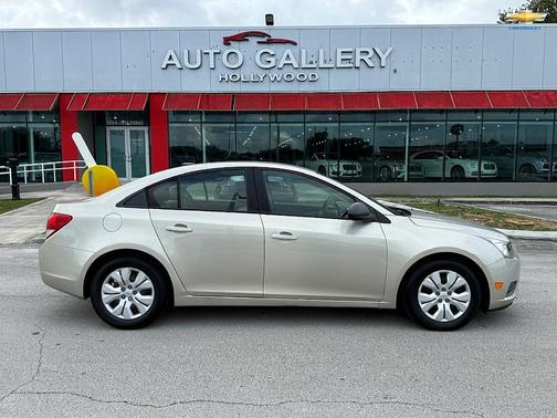 2013 Chevrolet Cruze LS