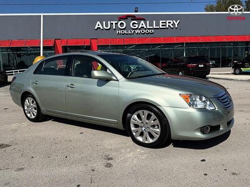 2008 Toyota Avalon XLS