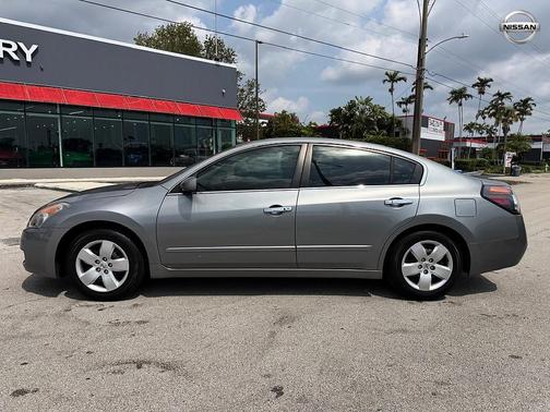 Gray 2008 Nissan Altima 2.5 S