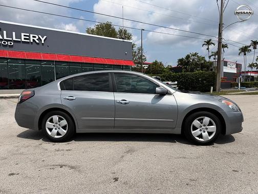Gray 2008 Nissan Altima 2.5 S