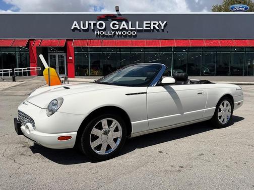 2002 Ford Thunderbird Deluxe