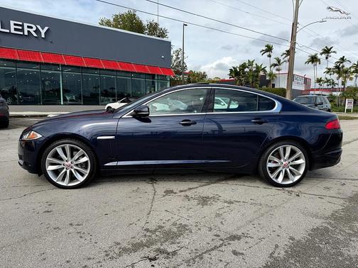 2015 Jaguar XF 3.0 Sport