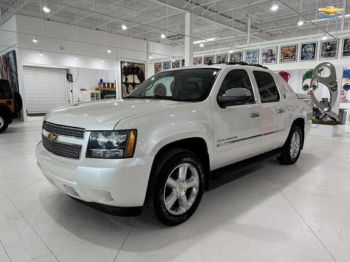 2013 Chevrolet Avalanche LTZ