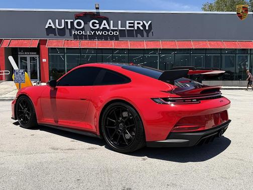 Guards Red 2022 Porsche 911 GT3
