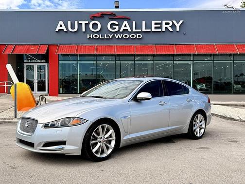 2015 Jaguar XF V6 Portfolio 37,000 MILES