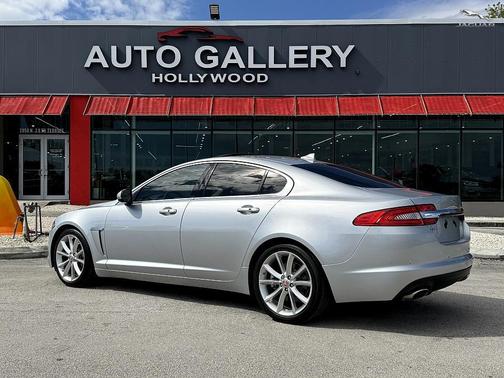 2015 Jaguar XF V6 Portfolio 37,000 MILES