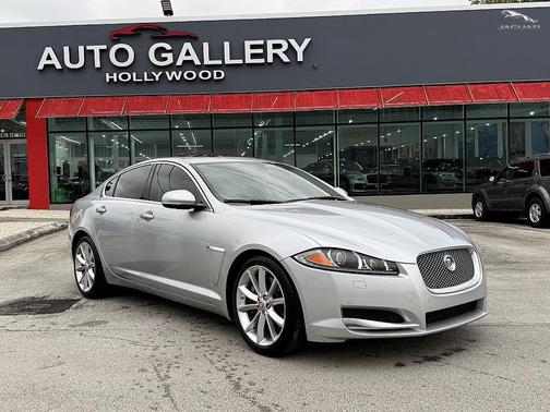 2015 Jaguar XF V6 Portfolio 37,000 MILES