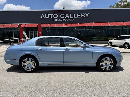 Aquamarine 2010 Bentley Continental GT Base