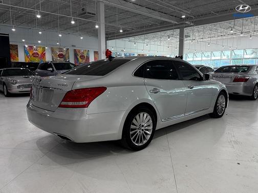 2014 Hyundai Equus Signature