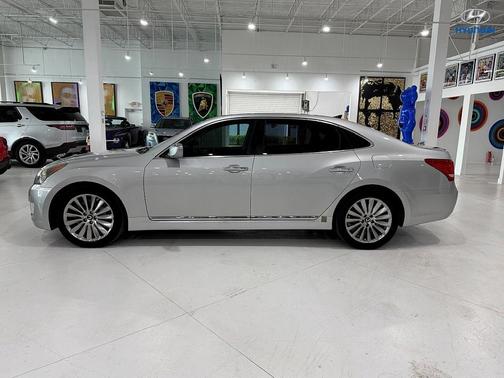2014 Hyundai Equus Signature