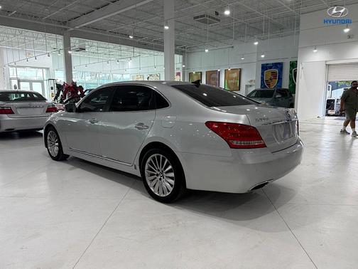 2014 Hyundai Equus Signature
