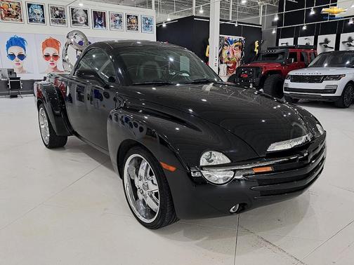 2004 Chevrolet SSR LS