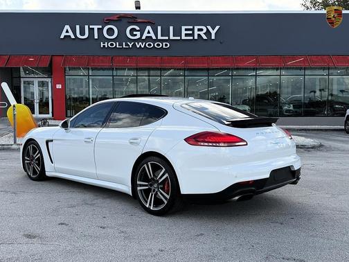White 2014 Porsche Panamera 4