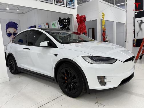 2021 Tesla Model X Long Range Plus Dual Motor All-Wheel Drive