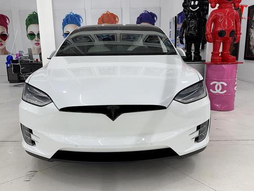 2021 Tesla Model X Long Range Plus Dual Motor All-Wheel Drive