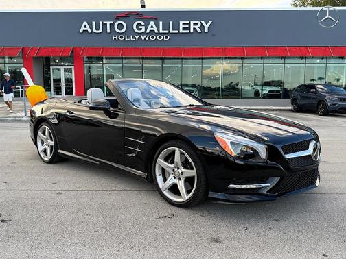 2015 Mercedes-Benz SL-Class designo edition LOW MILES  Magic Sky roof
