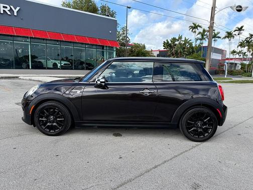 2016 MINI Hardtop Cooper