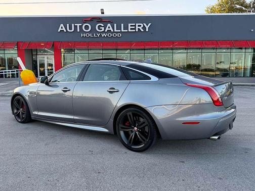 2014 Jaguar XJ XJR