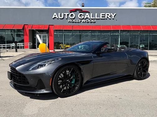 2025 Aston Martin DB12 Volante