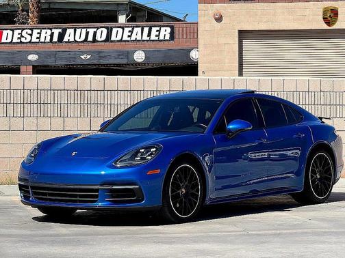2017 Porsche Panamera 4
