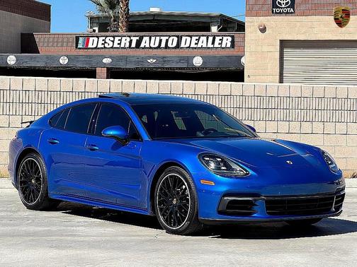 2017 Porsche Panamera 4