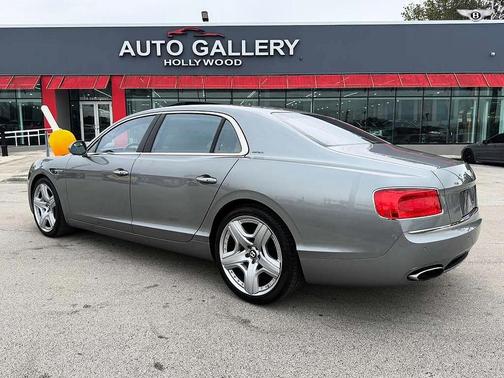 2014 Bentley Flying Spur Base