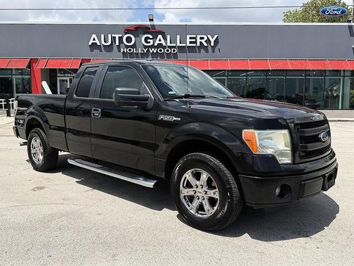 Tuxedo Black Metallic 2013 Ford F-150 STX