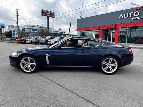 2008 Jaguar XKR Base