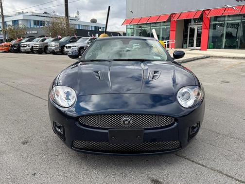 2008 Jaguar XKR Base