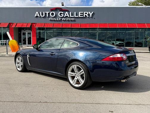 2008 Jaguar XKR Base