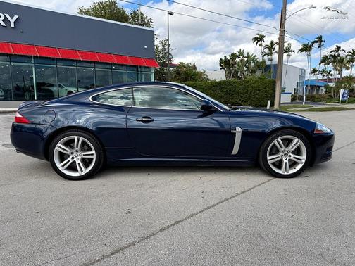 2008 Jaguar XKR Base