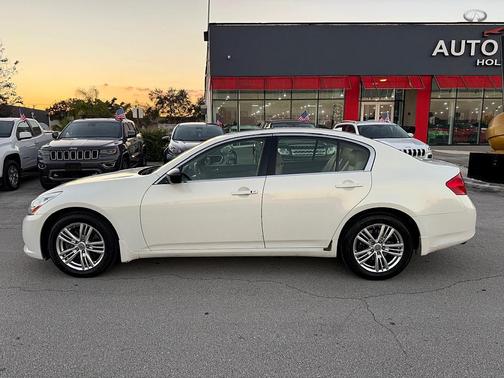 2012 INFINITI G37x Base