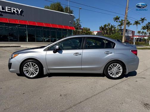 2013 Subaru Impreza 2.0i Premium