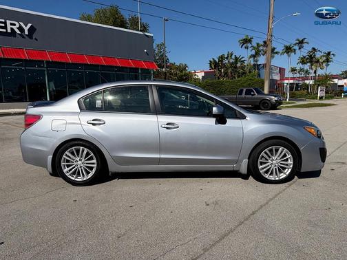 2013 Subaru Impreza 2.0i Premium