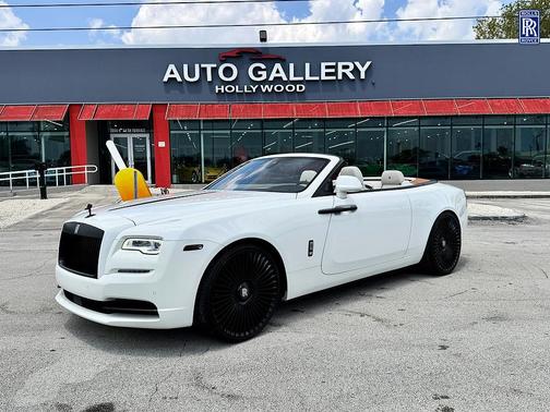 White 2016 Rolls-Royce Dawn