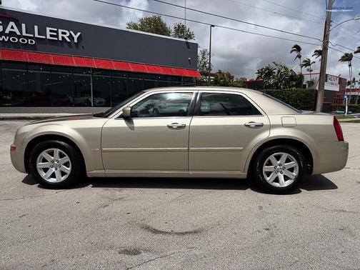 2006 Chrysler 300 Touring