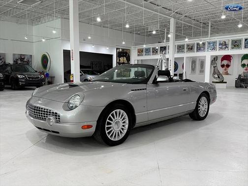 2004 Ford Thunderbird Deluxe