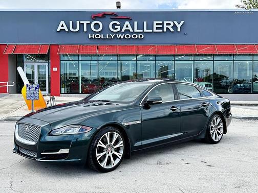 British Racing Green Metallic 2017 Jaguar XJ XJL Portfolio
