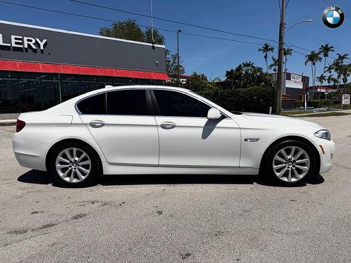 Alpine White 2012 BMW 535