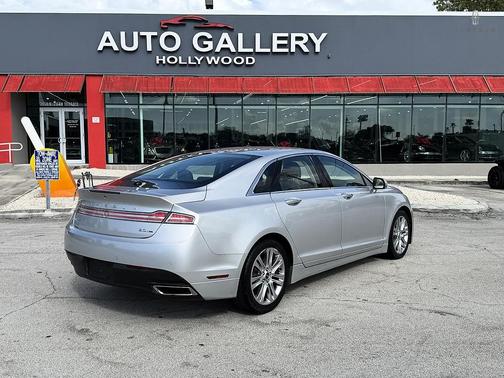 Ingot Silver Metallic 2015 Lincoln MKZ Base