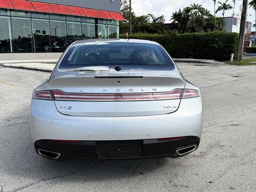 Ingot Silver Metallic 2015 Lincoln MKZ Base