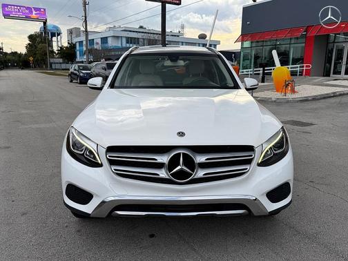 2019 Mercedes-Benz GLC 300 4MATIC