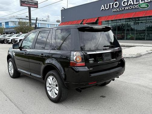 2014 Land Rover LR2 HSE LUX