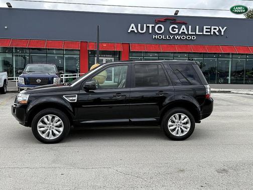 2014 Land Rover LR2 HSE LUX