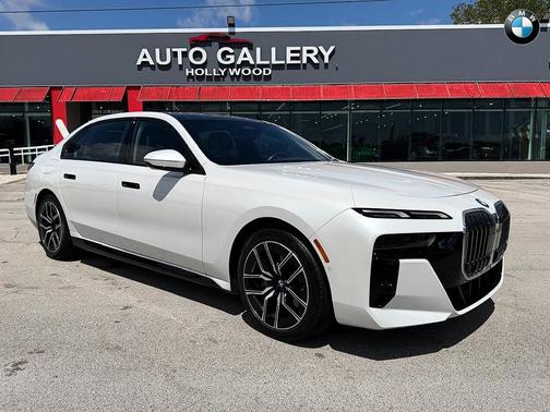 White 2025 BMW 740 xDrive