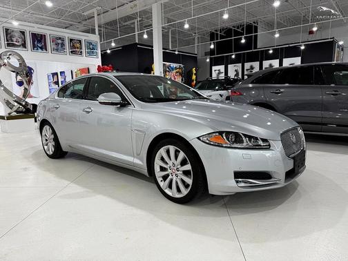 2014 Jaguar XF SC