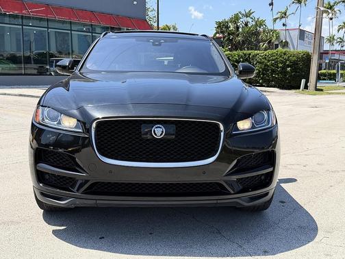 Black 2019 Jaguar F-PACE 25t Premium