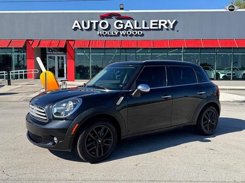 Absolute Black Metallic 2014 MINI Countryman Cooper