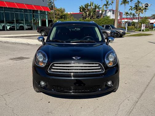 Absolute Black Metallic 2014 MINI Countryman Cooper
